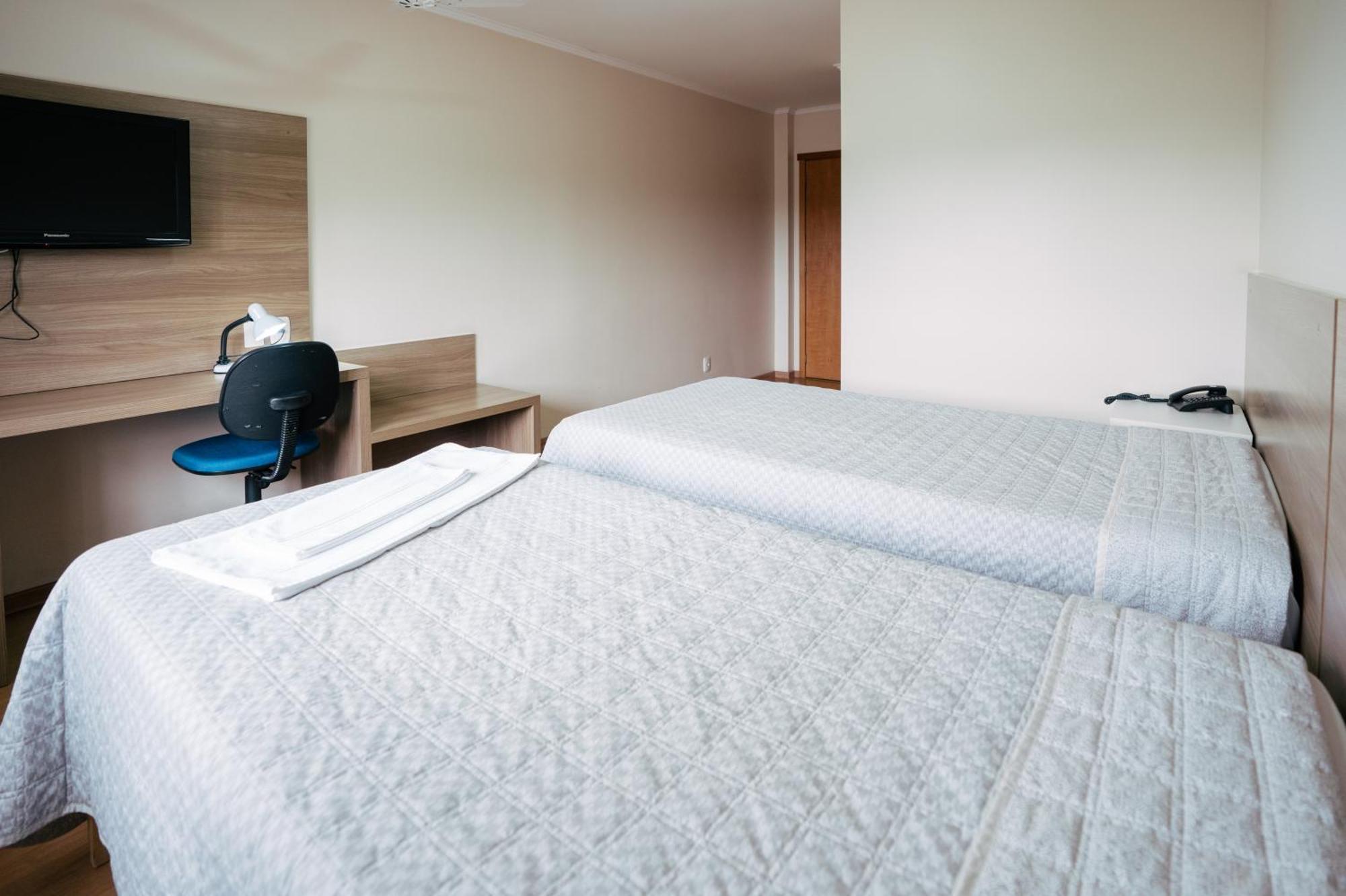 Hotel Prata Villaggio Nova Prata Buitenkant foto